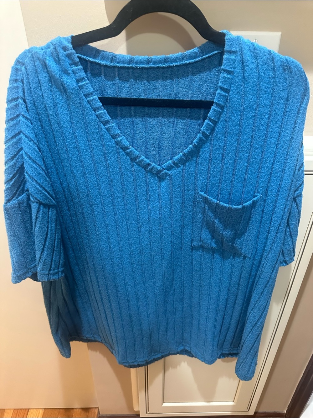 Blue V-Neck Ribbed Pocket Top - Women